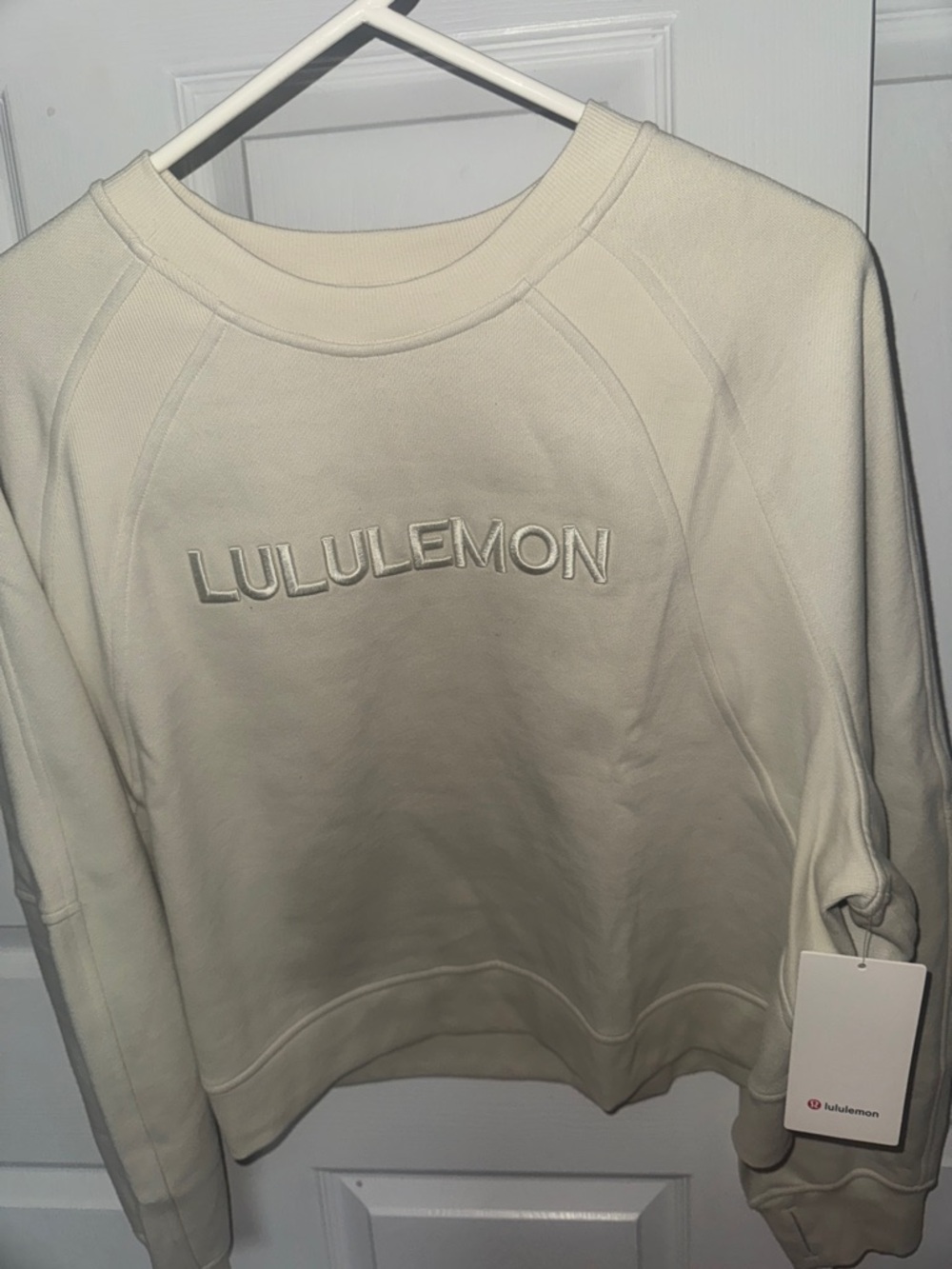 lululemon athletica Cream/Off-White Logo Crewneck Sweatshirt BRAND NEW with tags